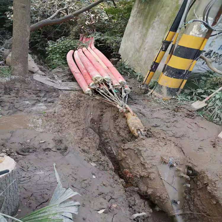 达川拖拉管